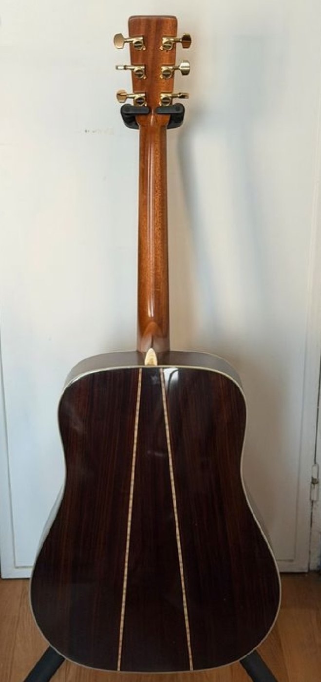 S. Yairi YD-305 – 1975